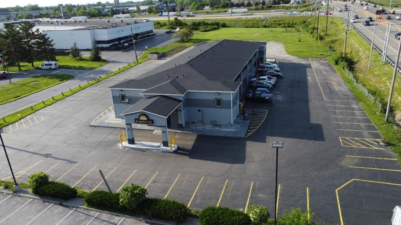 Days Inn By Wyndham Indianapolis East Post Road Екстериор снимка